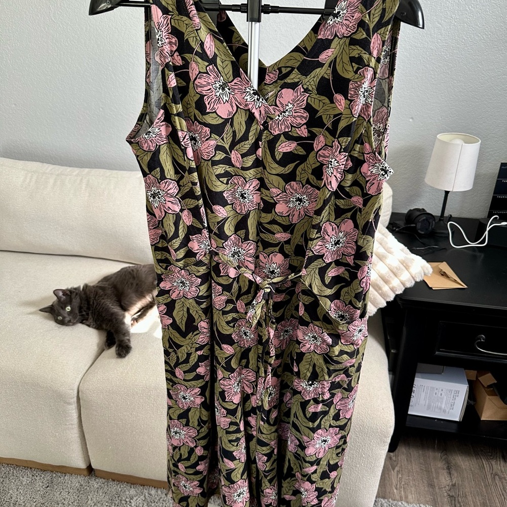 Floral Sleeveless Jumpsuit